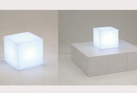 筒サイコロ・300角キューブ - 什器レンタル - 株式会社ローザ