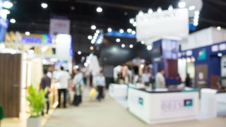 展示会レンタル什器+施工のセットで得する方法