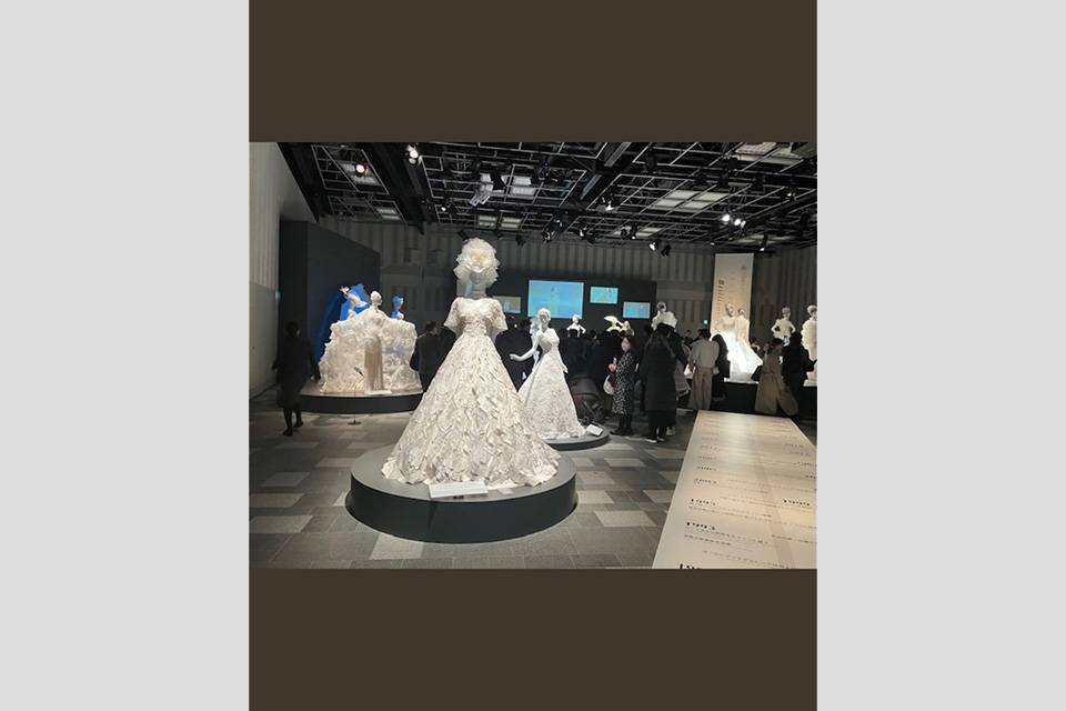 (株)ユミカツラインターナショナル 60周年特別展
