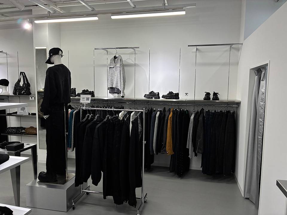 Pressing Chikashitsu+ 大阪 HEP FIVE